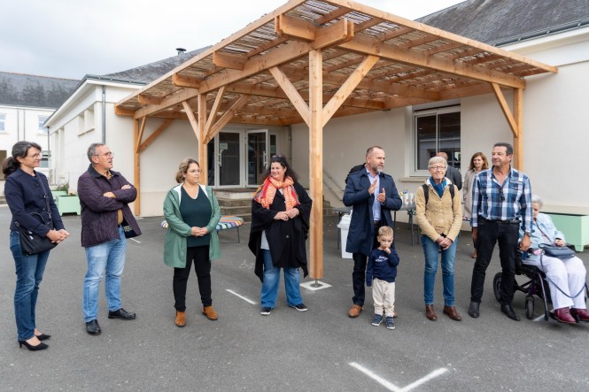 Inauguration de la végétalisation des cours d’écoles (2)