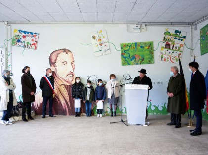 Stèle commémorative en hommage à Christophe Plantin (1)