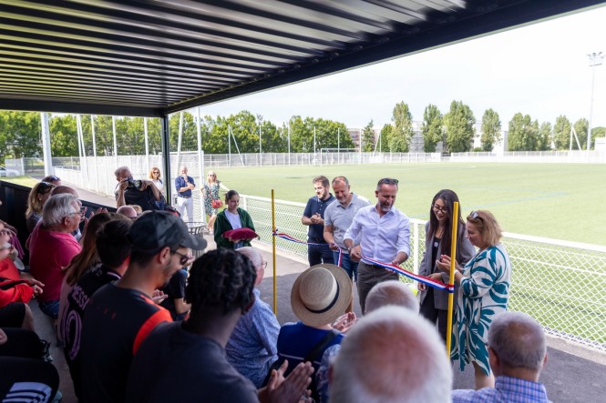 inauguration tribune foot grands champs web (5)