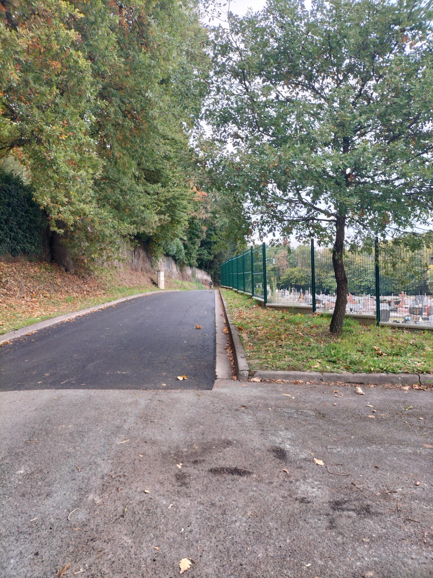 allée de l'impériale - Cimetière (2)