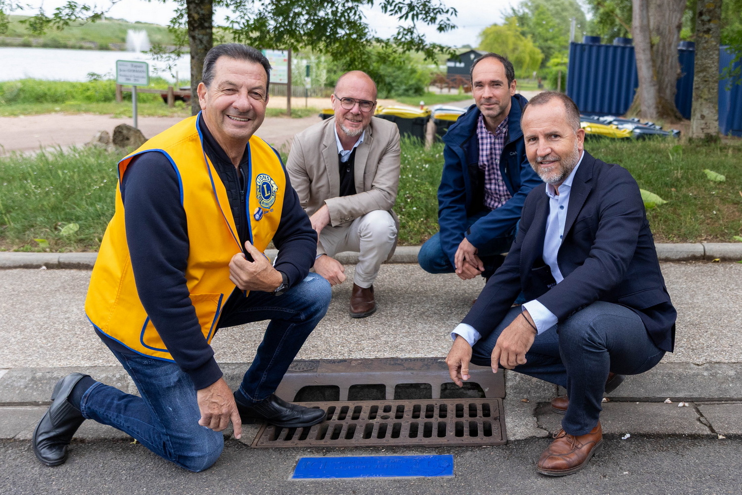pose plaque ICI COMMENCE LA MER Lions's Club (2)_2