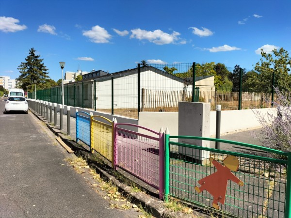 nouvelle clouture école grands champs (2)