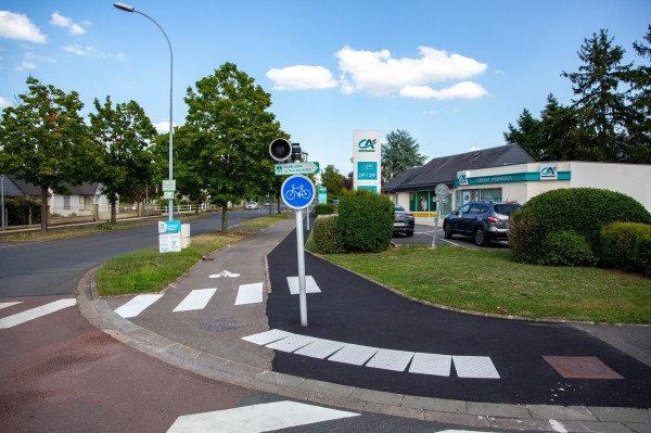 pistes cyclables de gaulle aout 2023